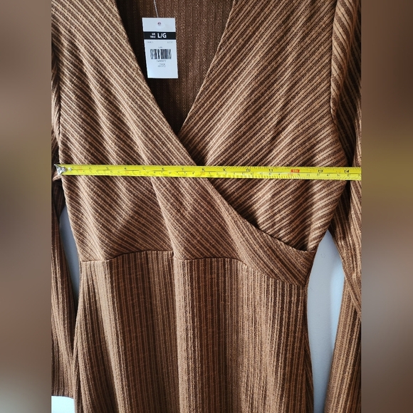 Brown Ribbed Knit Bodycon Midi Dress with Mock V-Neck Size L, BNWT - Picture 8 of 11